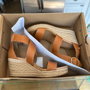 Ugg hylda wedge sandals 71/2 7.5 Espadrille